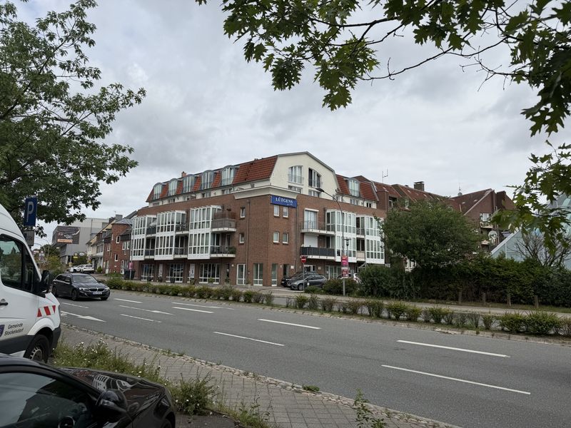 Traumhafte 2-Zimmer-Wohnung mit Wintergarten und sonnigem Balkon